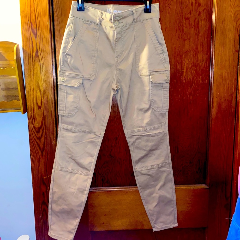 High rise Khaki pants skinny